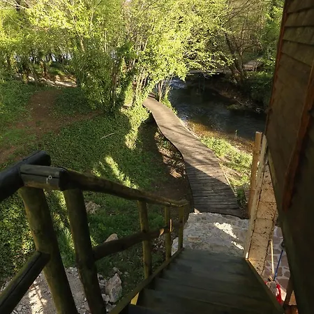 Lodge Turisticko Naselje- Japodski Otoci *