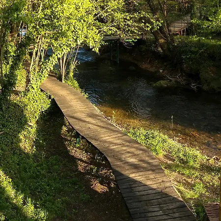 Turisticko Naselje- Japodski Otoci