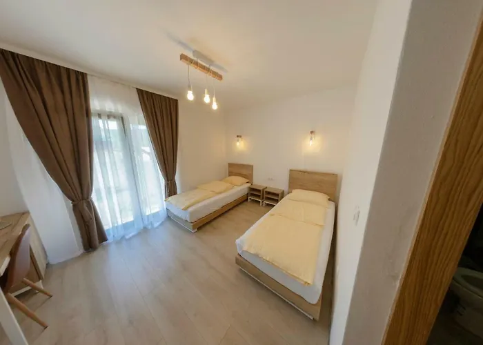 Japodski Otoci Lodge